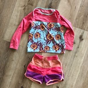 Patagonia Girls 4T swim set | board shorts and rash guard